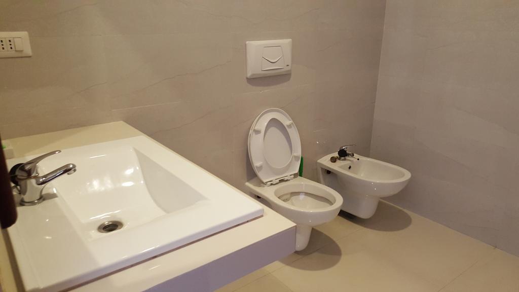 The Den Guest House Hikkaduwa Εξωτερικό φωτογραφία